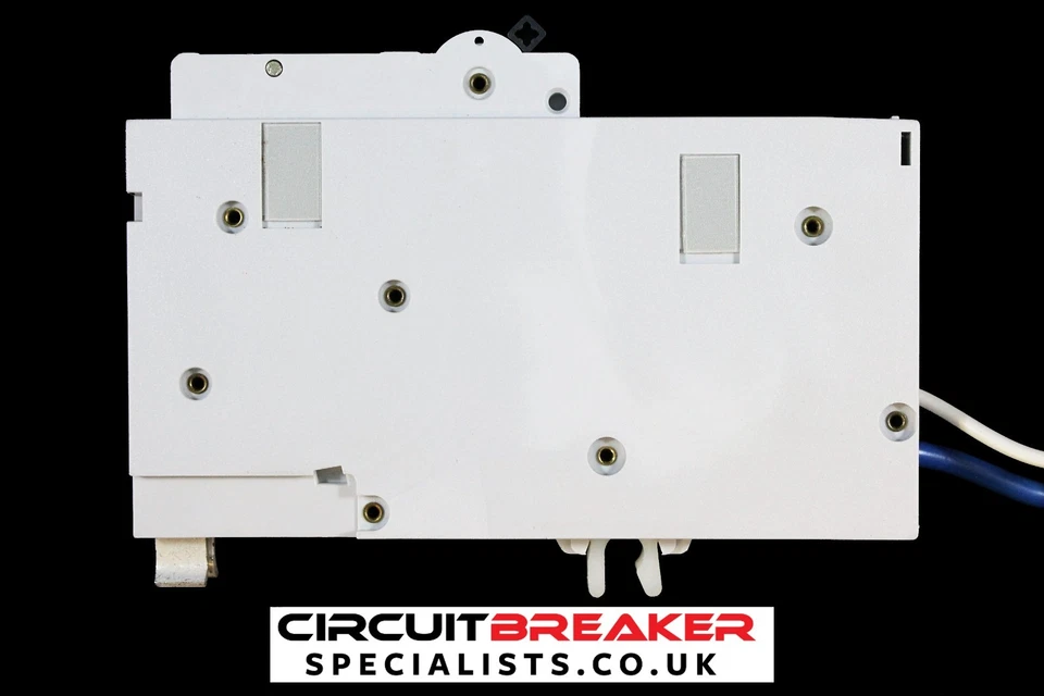 SQUARE D 20 AMP CURVE C 10kA 30mA RCBO TYPE AC QOE 120C03 - Image 3 of 4