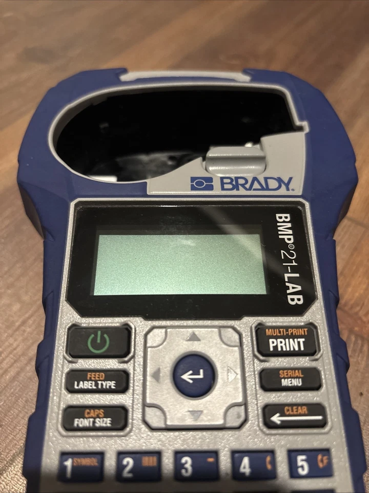 Brady BMP21 Handheld Portable Label Maker Printer - Image 2 of 4