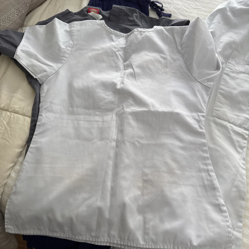 Scrubs Two Sets White Pair, Purple Pants And Gray Top XS - Image 3 of 4