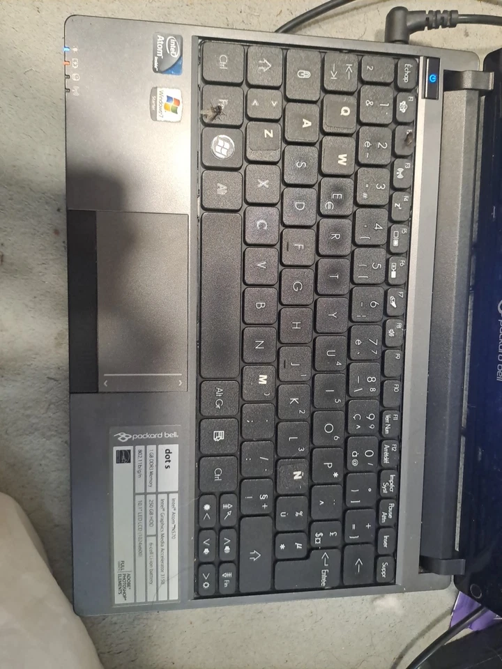 Packard Bell Dot S Intel Atom CPU (1,66 GHz) 1 Go RAM 250 GB HDD Windows 7 - Imagen 2 de 4
