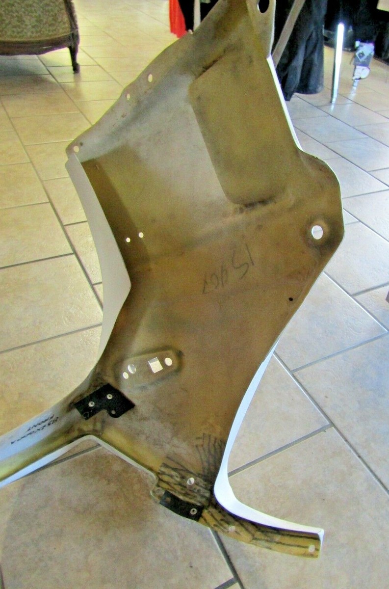 85-87 Kawasaki Ninja ZX 600R Front Upper Nose Cowl Fairing FC955