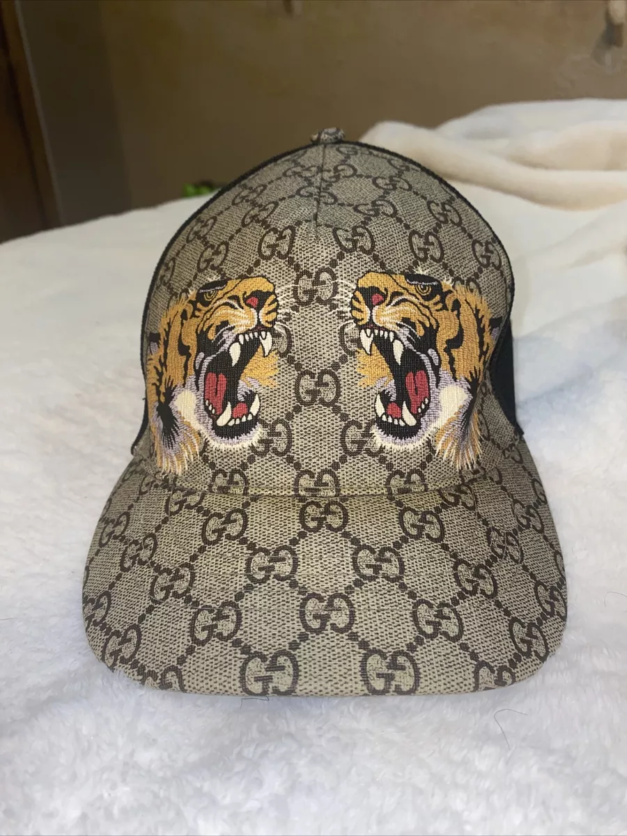 Gucci GG Supreme Baseball Hat