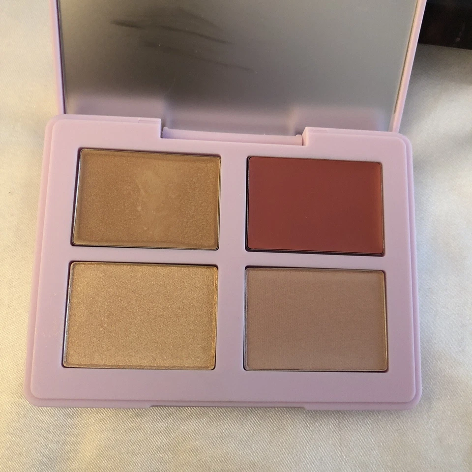 Kylie Cosmetics Kendall Blush & Highlighter Cheek Quad Palette NIB - Image 2 of 4