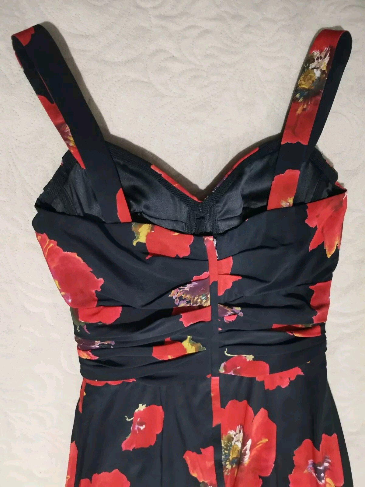 Picture 5 of 24