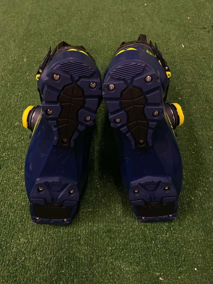 Mondo 26 y 26.5 Fischer Botas de Esquí All Mountain Stiff Flex (Nuevas) Foto 3 de 4