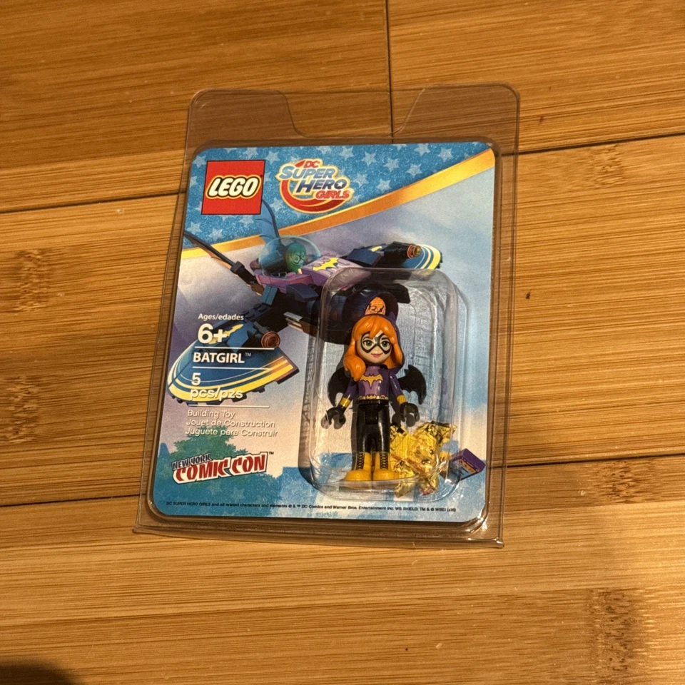 LEGO NYCC 2016 BATGIRL MINIFIGURA DC Super Hero Girls Foto 3 de 3