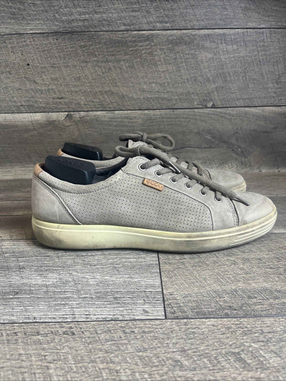 SAOLA Sneakers Ecco Soft Traforate in pelle grigio chiaro US da uomo taglia 13 13 5