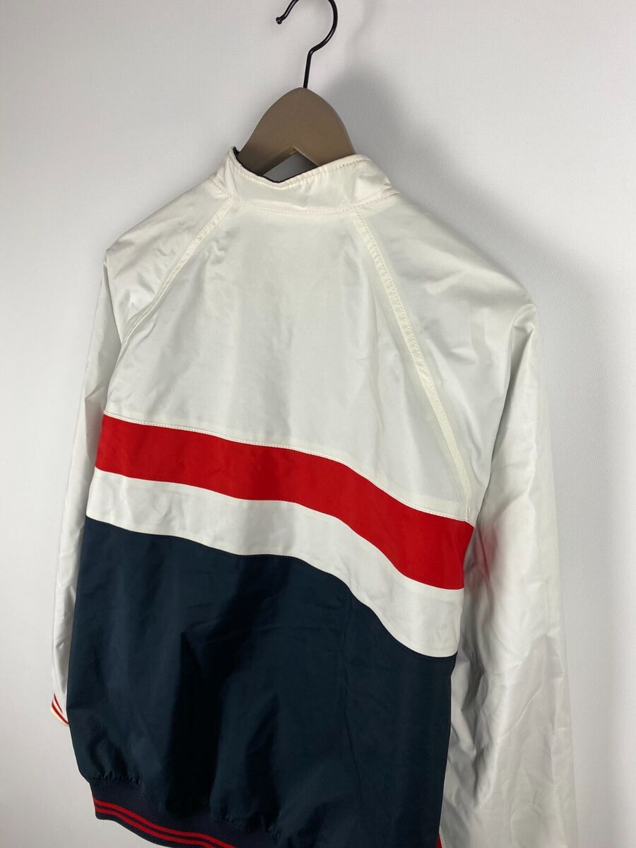 Vintage Prada Luna Rossa Sport Luxury Y2k Streetwear Jacket Vintage Prada Luna Rossa Sport Luxury Y2k Streetwear Jacket