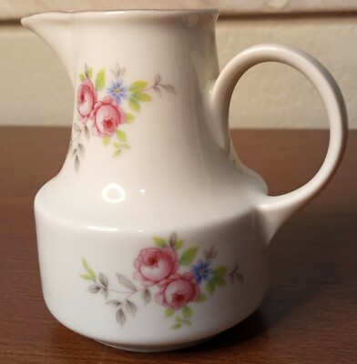 Vintage~Henneberg Porzellan 1777~Creamer-Made in the German Democratic Republic