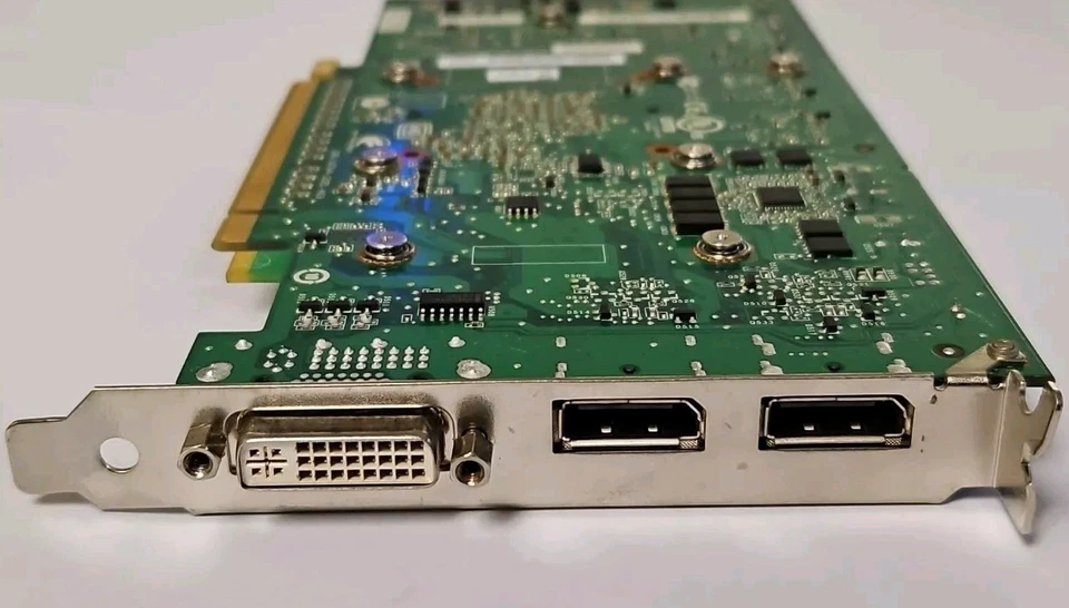 PNY NVIDIA Quadro FX1800 768MB GDDR3 Dual DP DVI-I Graphic Card VCQFX1800-PCIE-T - Image 3 of 4