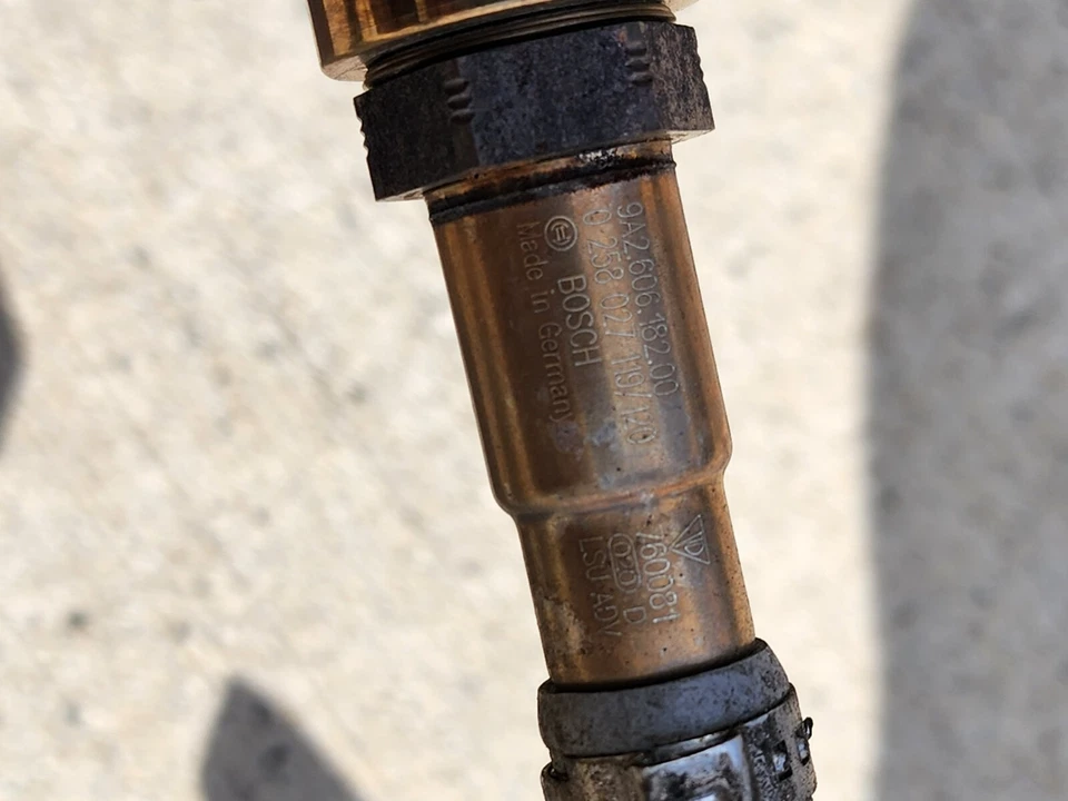 COLECTOR ESCAPE PORSCHE CAYMAN 718 BOYSEN 982251203C 9A260618301 9A260618200 Foto 4 de 4