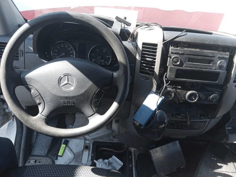 A9067200005 puerta delantera para MERCEDES BENZ SPRINTER 5-T FURGON (906) 2006 - Imagen 4 de 4