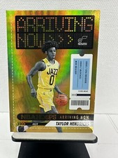 2023 Taylor Hendricks NBA Hoops Holo Gold Foil Arriving Now #27