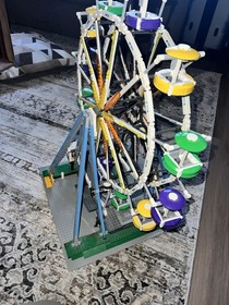 LEGO&reg; CREATOR EXPERT FERRIS WHEEL - 10247 Disassembled & Packed &mdash;