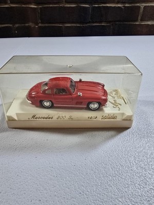 1/43 Solido Age  D'or - Classic Mercedes Benz 300SL Red Gullwing Car #4502