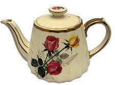 Vintage Sadler English Tea Pot