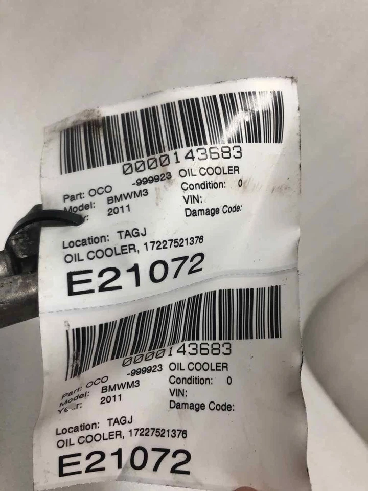 08 09 10 11 12 13 Enfriador de aceite BMW M3 17227521376 Foto 4 de 4