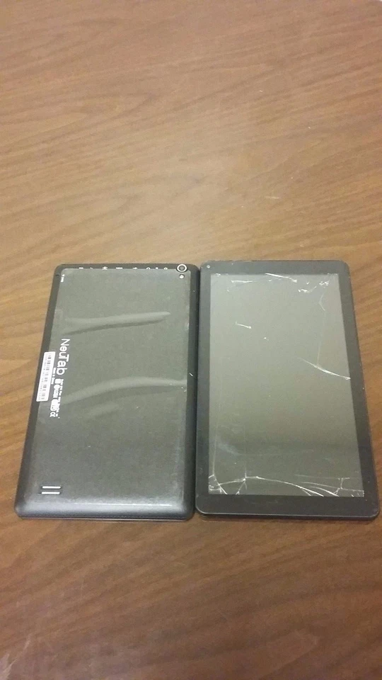 Lote de 2 Tablet NeuTab N10 Plus 10.1" Negra 16GB Pantalla Táctil WiFi Pantalla Rota. Foto 2 de 4