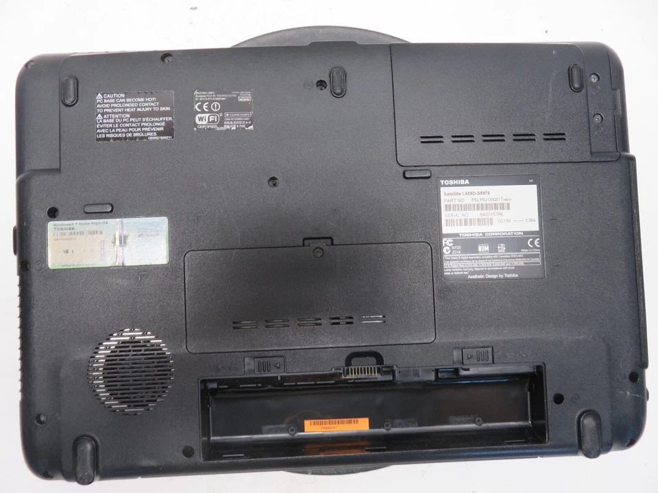 Toshiba Satellite L455D-S5976 AMD Sempron SI-42 2100 MHz 2 GB SIN DISCO DURO sin batería Foto 3 de 4