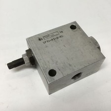 Comatrol 2F74-P3-3-8S Cartridge Valve Pressure Compensated Fluid Control 3/8"NPT