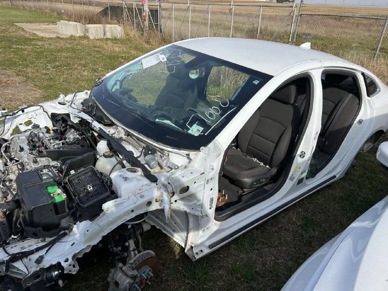 LÂMPADA DE CIRCULAÇÃO DIURNA LATERAL DO PASSAGEIRO CHEVROLET MALIBU 2016-2020 84525422 - Imagem 4 de 4