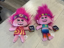 DREAMWORKS Trolls World Tour Poppy Pink Plush Dolls Set Of 2 NWT