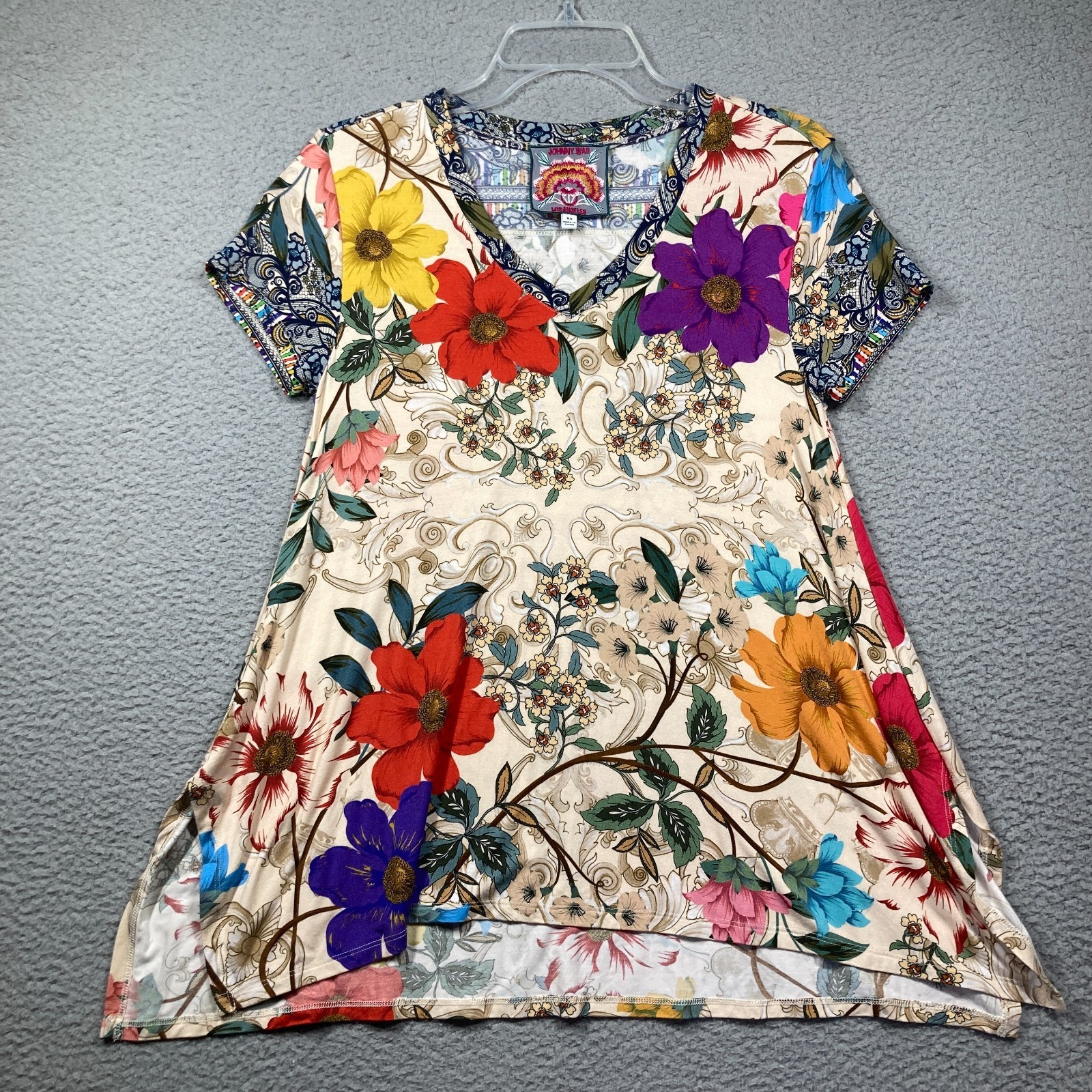 Johnny Was Tunic Top XS Floral V Neck Archibal Drape Tee Viscose Bamboo T11923-3