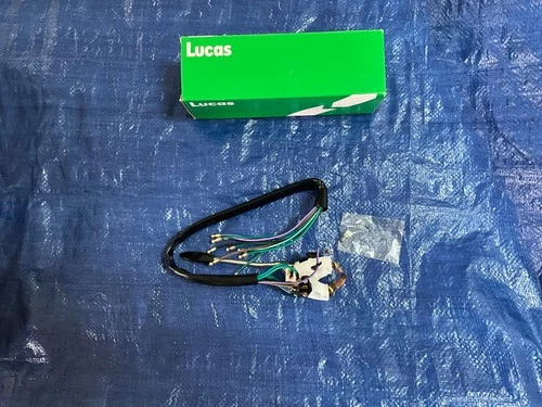MGB MIDGET  EARLY TURN SWITCH BHA 4628 FITTED 1962 to 1969 GENUINE LUCAS 141-770