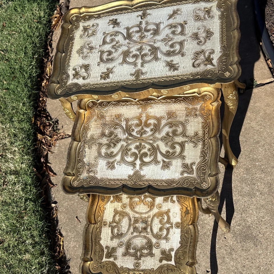 Vtg 3 Set 1950s Italian Florentine Gold Gilt Nesting Tables Rococo Style READ - Image 2 of 4