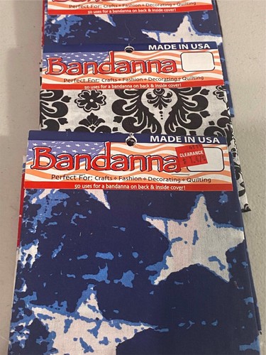 Lotto contenente 5 bandane con vari colori e modelli 22 x 22 pollici ciascuna - Foto 3 di 5