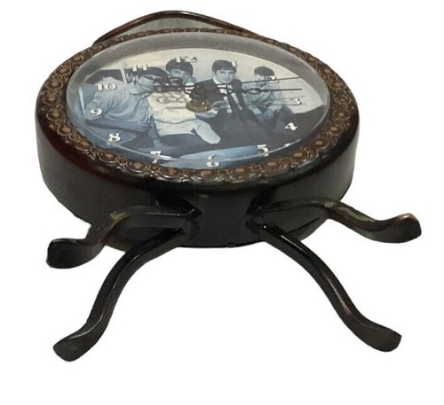 OROLOGIO DA TAVOLO METALLO ANTICATO BEATLES MARILYN MONROE ELVIS PRESLEY CLOCK - Bild 9 von 10
