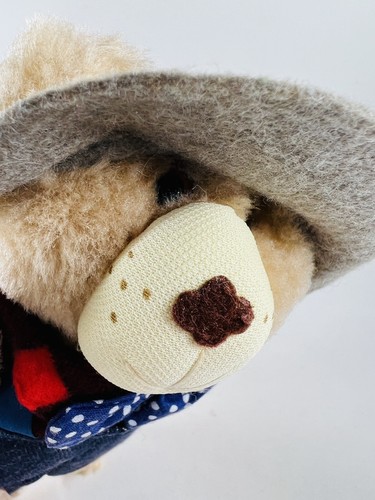 Vtg 1986 Graphics International, Inc. Teddy Bear 7" Tall Overalls, Flannel w/Hat - Picture 6 of 11