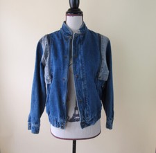Size: L Jordache Vintage Denim Jacket + Vest Detachable Sleeves Women’s Blue