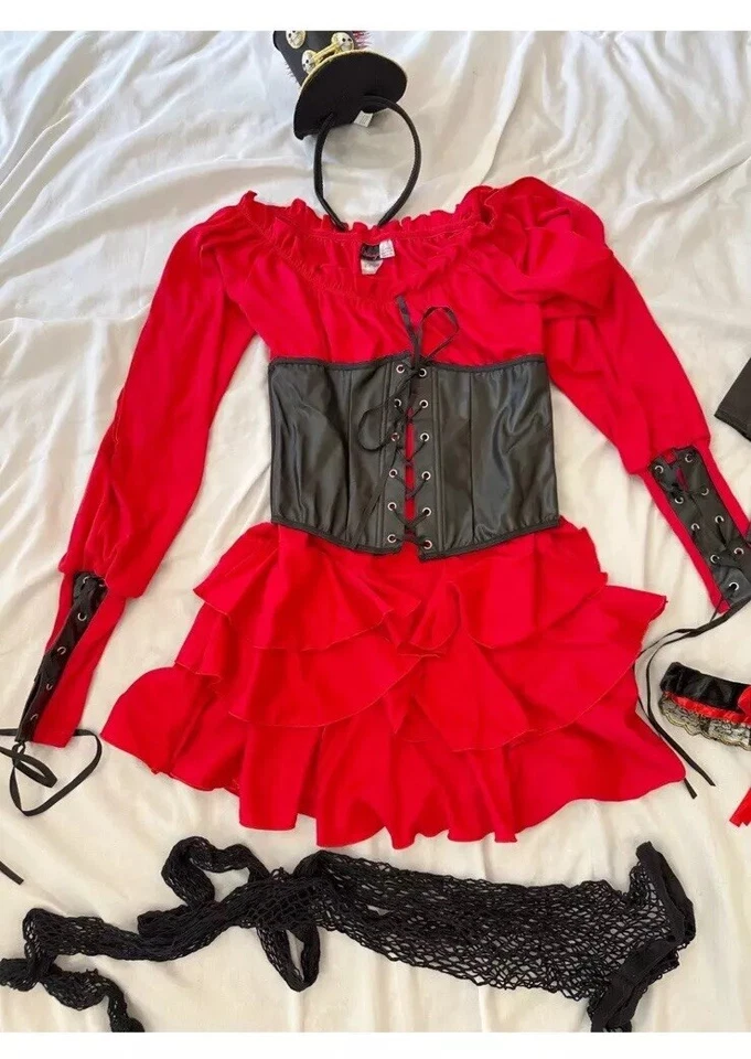 Women’s Pirate Costume - Image 2 of 4