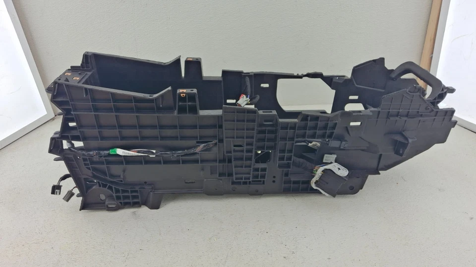 2011-2015 Ford Explorer Floor center Console bezel armrest OEM - Image 2 of 4