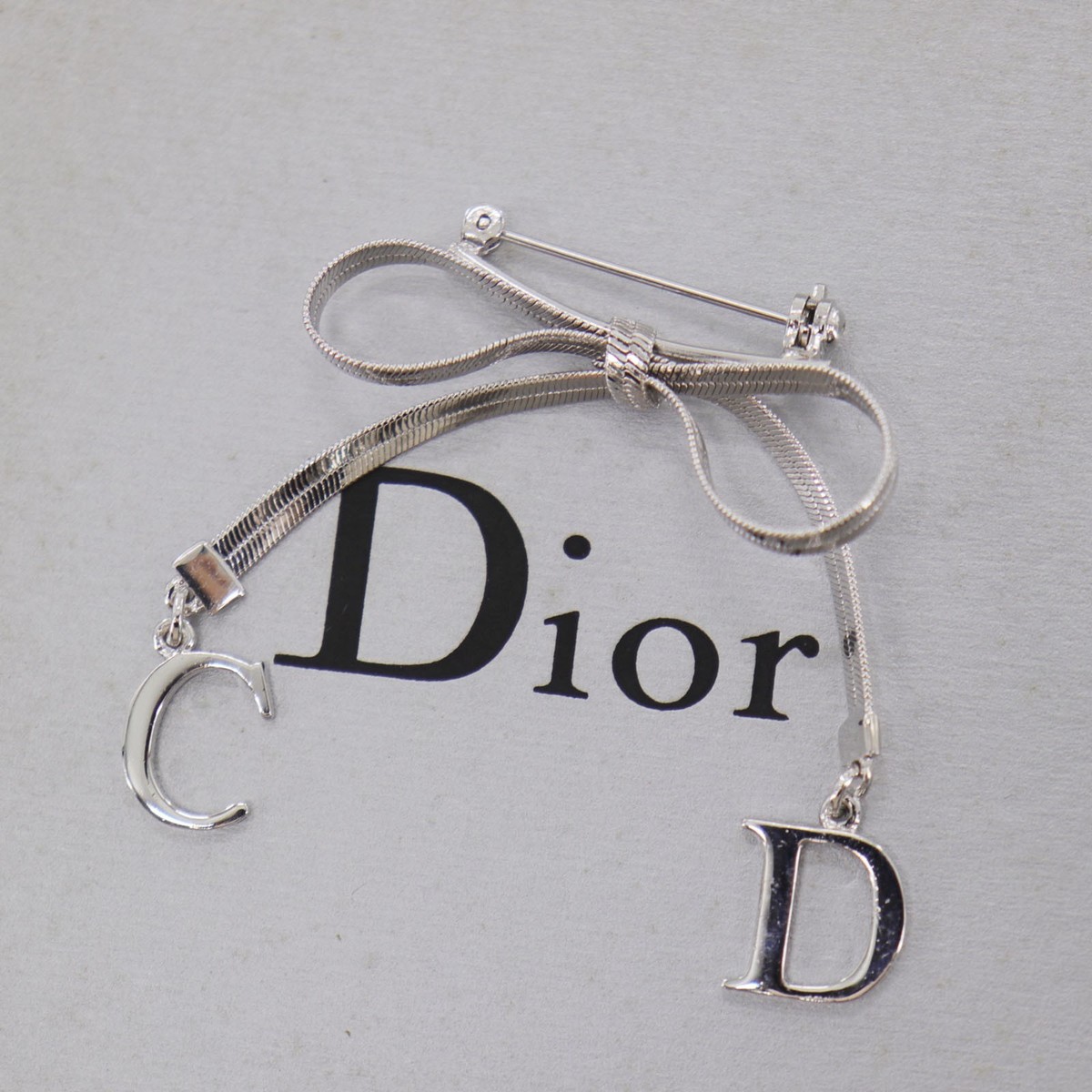 Christian Dior CD Bow Used Brooch Silver Plated Authentic #EJ699 S