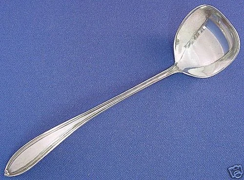 NEW MARGARET- INTERNATIONAL STERLING SAUCE LADLE
Opens in a new window or tab