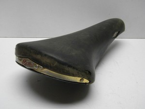 rolls bike saddle