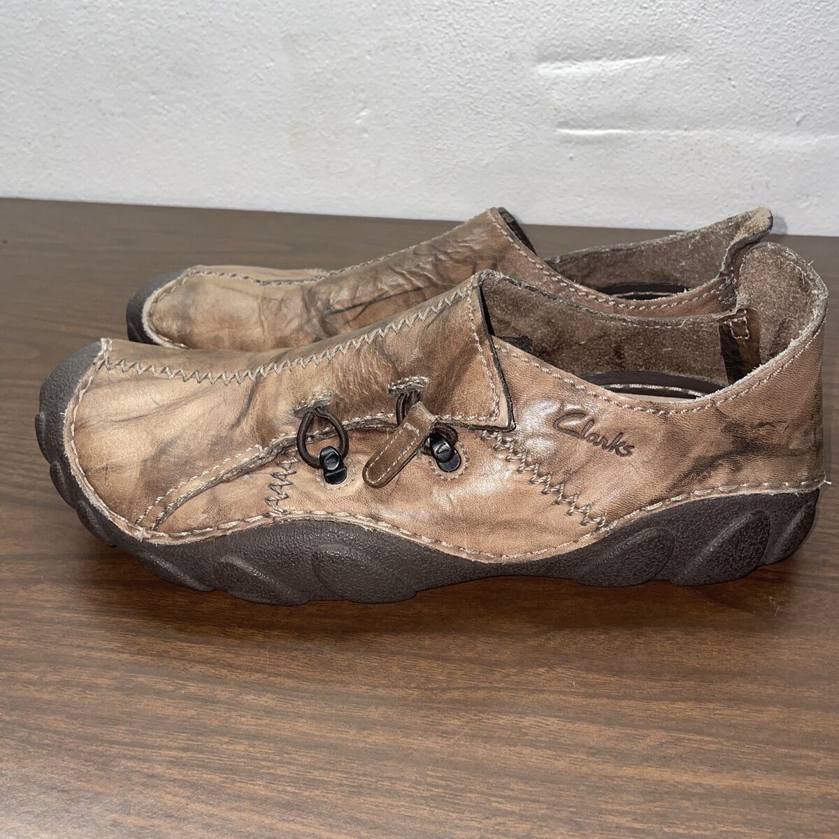 Clarks Distressed Leather Men's Momo Spirit 2 Sz 10.5M Brown Clarks Distressed Leather Men's Momo Spirit 2 Sz 10.5M Brown