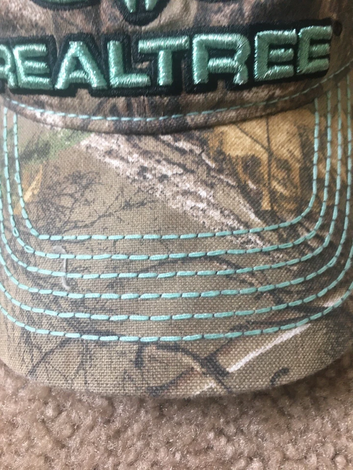 Realtree Men's Adjustable Strapback Cap Hat Green Camouflage - Image 4 of 4