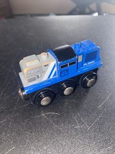 Imaginarium 670 TRU3670 Engine Train Brio Thomas Compatible Track Cars Wooden