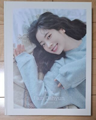 アート/エンタメ TWICE - YES i am dahyon Yes I am Dahyun beige TWICE Photo Book | eBay