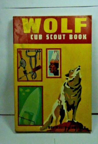 Set Selection Boy Scout Bear Cub Den Chief Lion Webelos Wolf Handbooks 10 Books - Picture 8 of 10