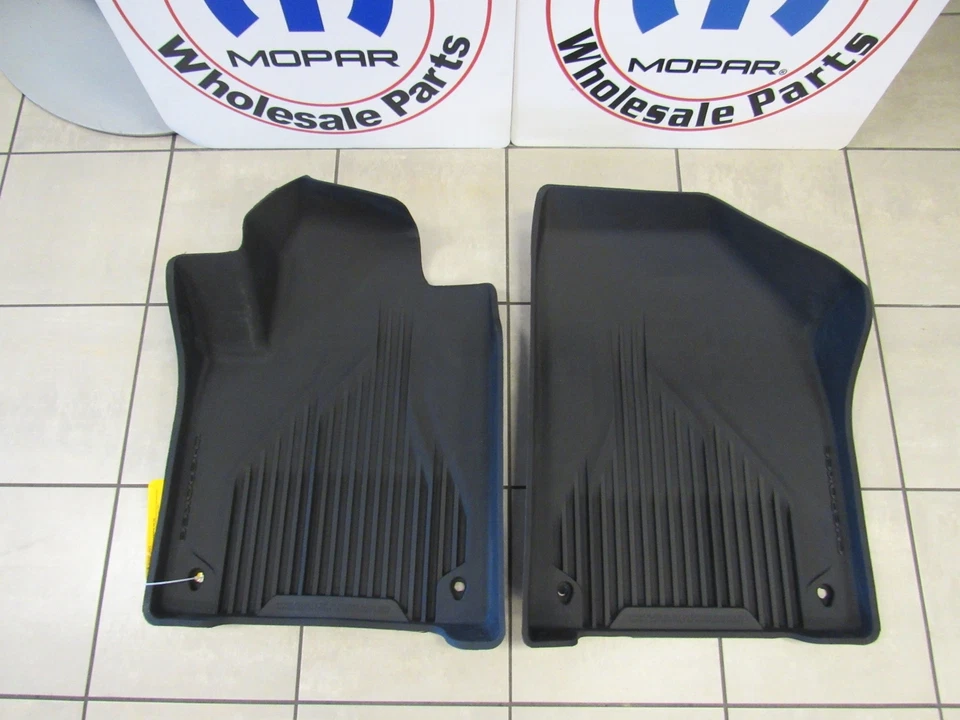 JEEP CHEROKEE 全天候前/后垫套装全新原始设备制造商拖把 — 第 3/4 张图片