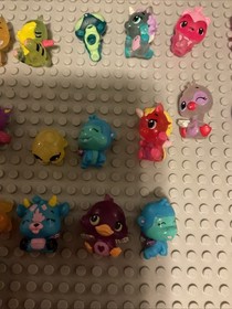 Hatchimals Colleggtibles Lot 85 Pieces Mixed Assorted Mini Figures Some Rare