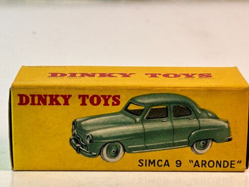 Dinky No. 24U, Simca 9 Aronde Sedan with Original Box - Picture 3 of 20