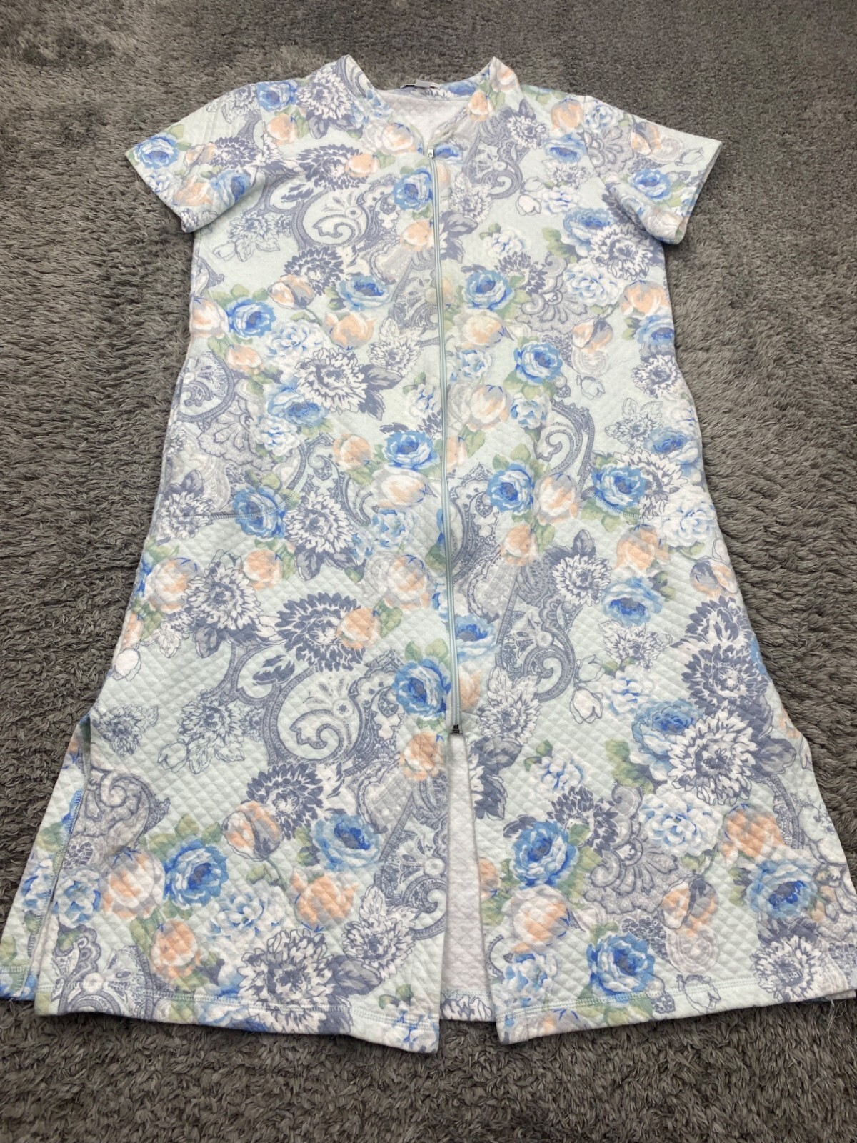 Miss Elaine Nightgown Women Medium White Floral Seersucker Full Zip Mumu Robe