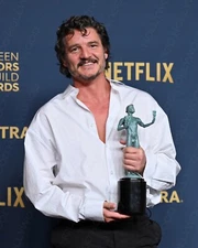 Pedro Pascal 8x10 Photo WM