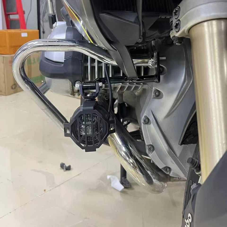 Fog Lights For BMW R1200GS F1250RT R1250GS Universal LED Auxiliary Driving Lamp - Image 4 of 4
