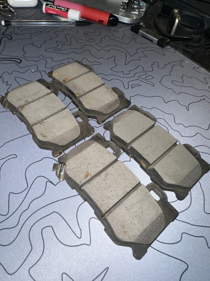 OEM Rear Ceramic Brake Pads For Nissan 370Z Nismo 2015+ INFINITI G37/Q50/Q60/M37 - Image 2 of 4